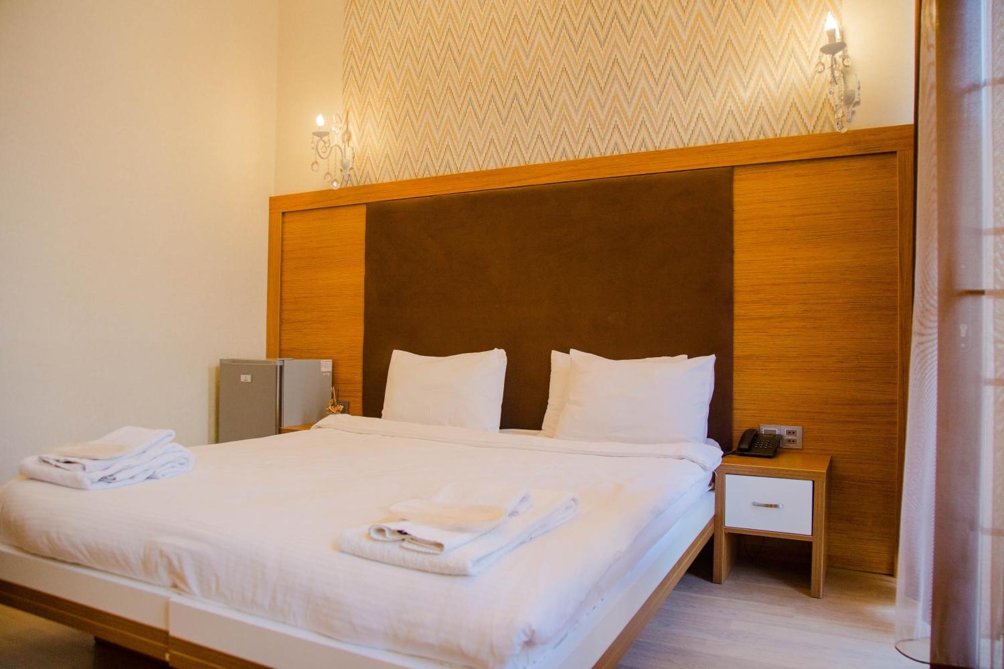 Solo Boutique Hotel Baky Esterno foto