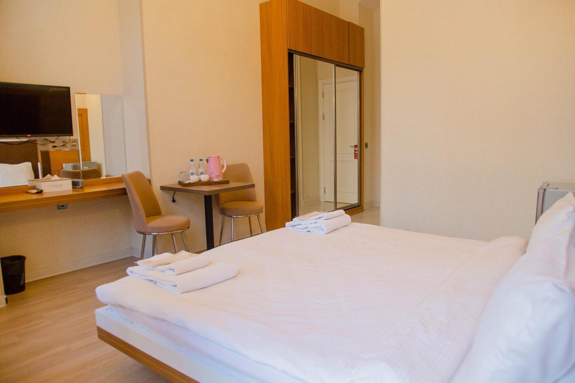 Solo Boutique Hotel Baky Esterno foto