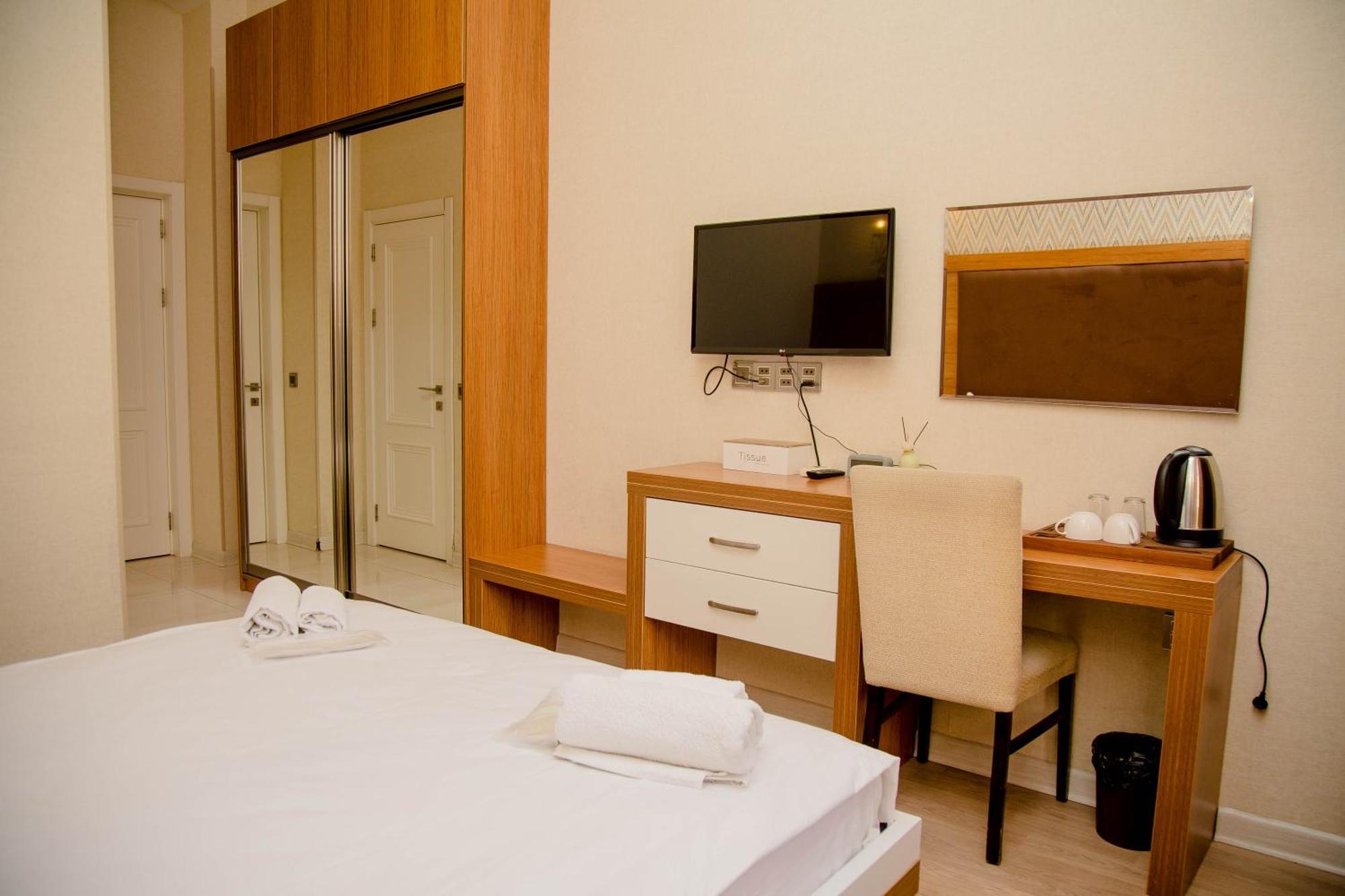Solo Boutique Hotel Baky Esterno foto